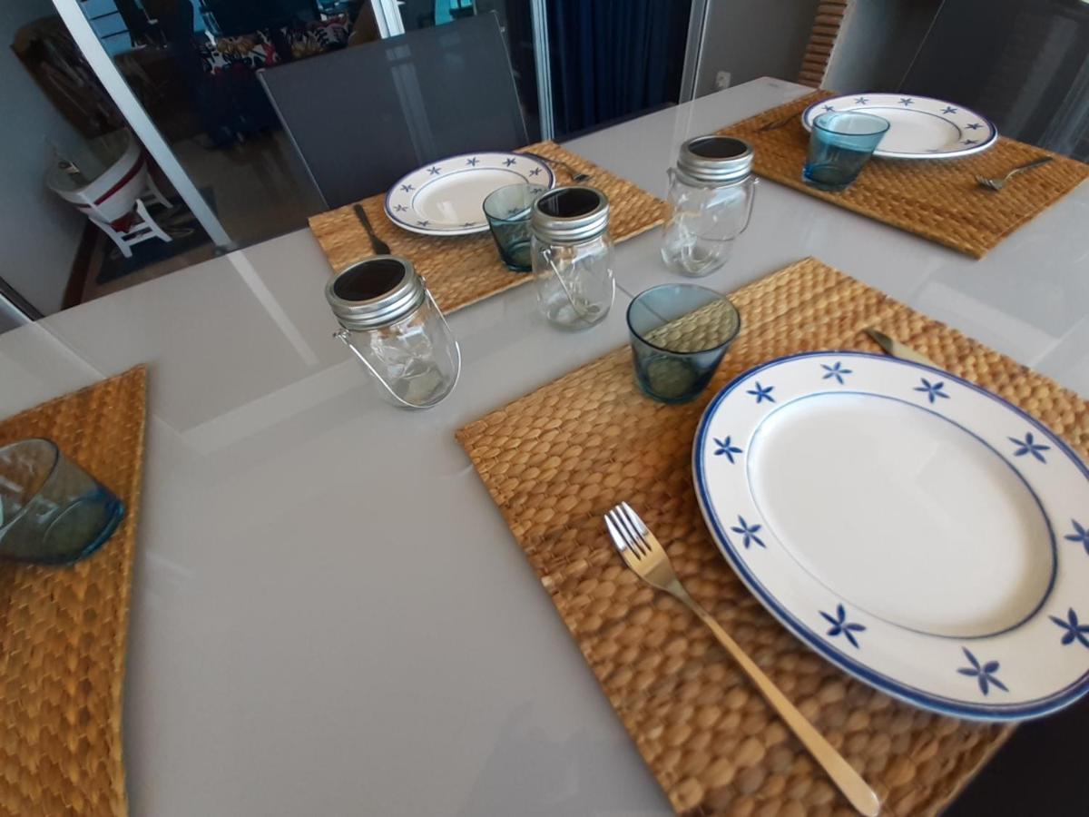 Apartamento Vistas Mar Primera Linea Playa *